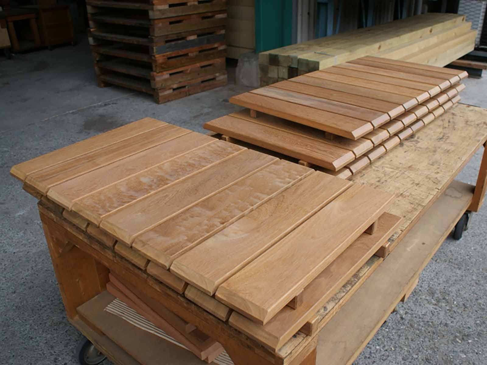 ウッドデッキ企画施工・中川木材産業