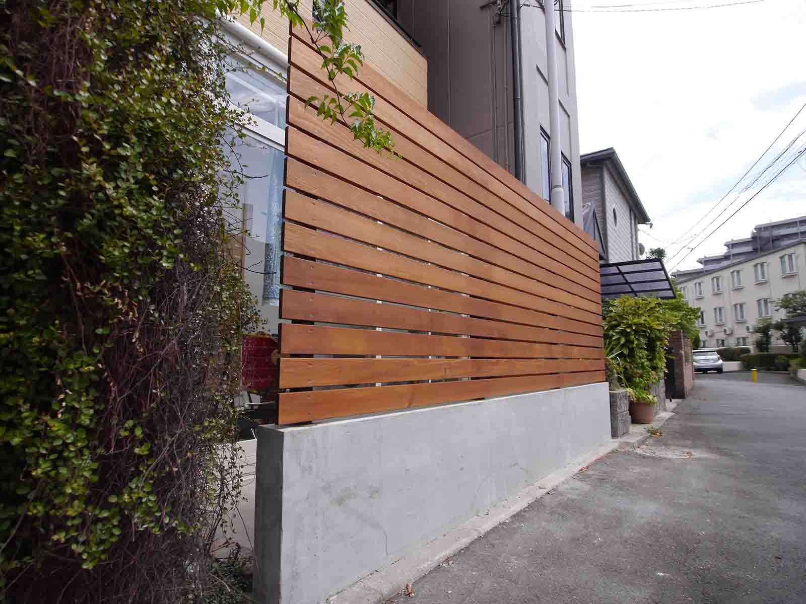 関西ウッドデッキ企画・中川木材産業
